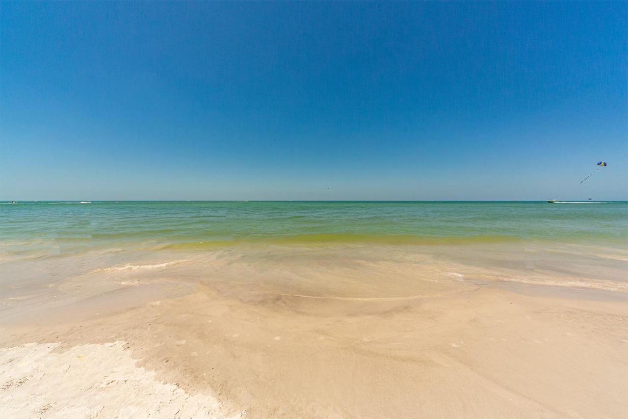 301 Sandy Shores Condos St. Pete Beach Kültér fotó